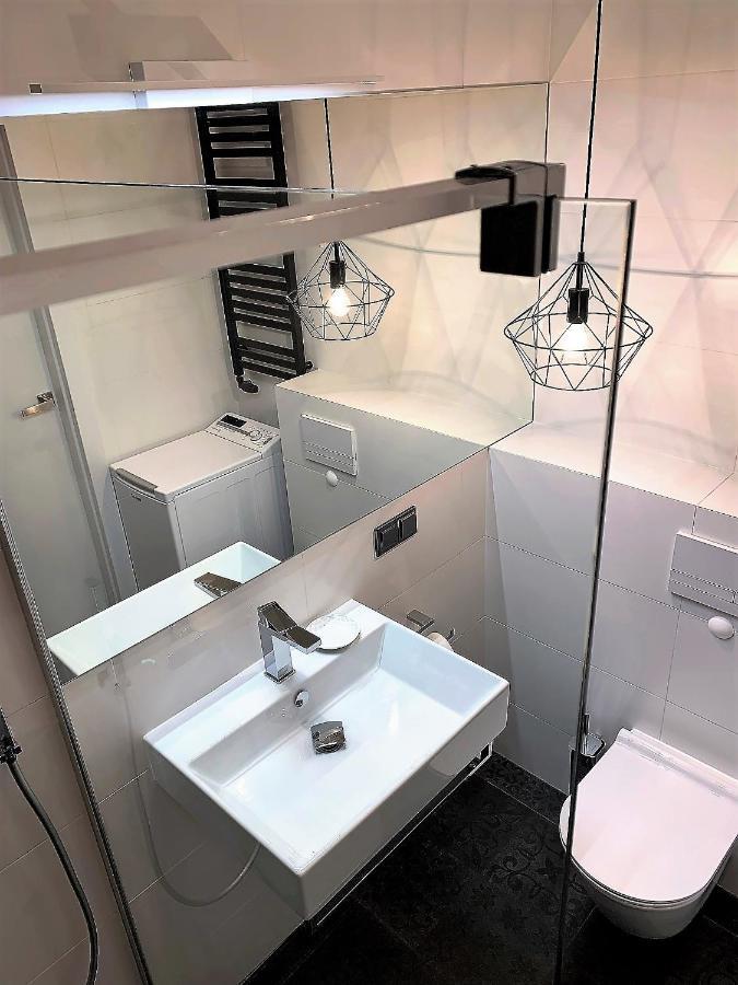 A Modern Apartment For 2 People Красков Екстериор снимка